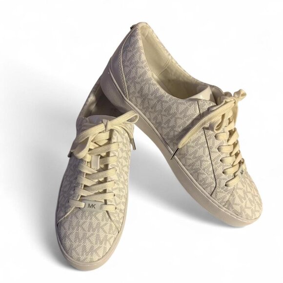 MICHAEL KORS CATELYN lace up MK SIG White women's size 9 - Picture 1 of 8